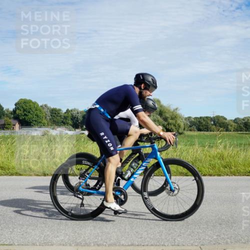 31.08.2025 - Elbe Triathlon Hamburg Michael Burmester http://msf.ph/oto/8692272 31.08.2025 10:30:28 Radfahren 1068, 1140, 1209, 1227 meine-sportfotos.de