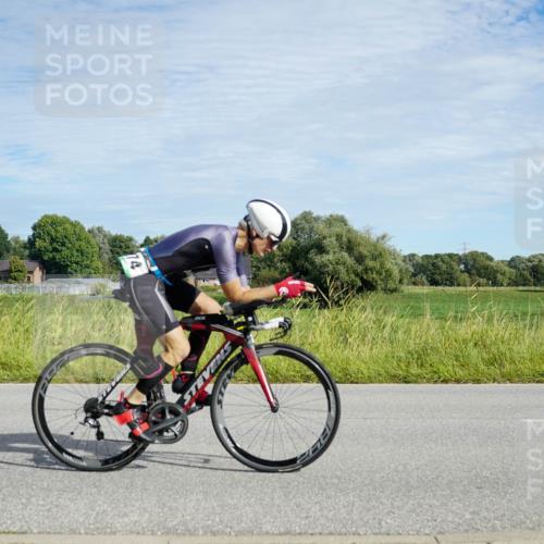 31.08.2025 - Elbe Triathlon Hamburg Michael Burmester http://msf.ph/oto/8692276 31.08.2025 10:30:40 Radfahren 774, 800, 1121 meine-sportfotos.de