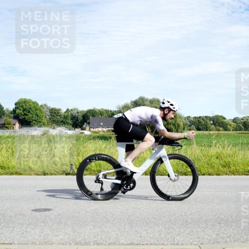 31.08.2025 - Elbe Triathlon Hamburg Michael Burmester http://msf.ph/oto/8692300 31.08.2025 10:31:48 Radfahren 868, 906, 1014, 1224 meine-sportfotos.de