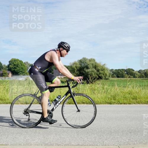 31.08.2025 - Elbe Triathlon Hamburg Michael Burmester http://msf.ph/oto/8692310 31.08.2025 10:32:09 Radfahren 679, 787, 938, 1032, 1144 meine-sportfotos.de