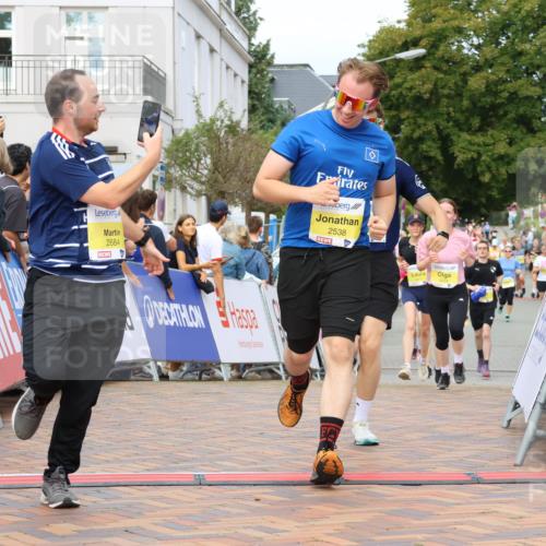 31.08.2025 - 21. Blankeneser Heldenlauf Strokosch-Dieckow http://msf.ph/oto/8692329 31.08.2025 10:29:32 Ziel 2614, 2615, 2684, 2538, 2558, 2277 meine-sportfotos.de