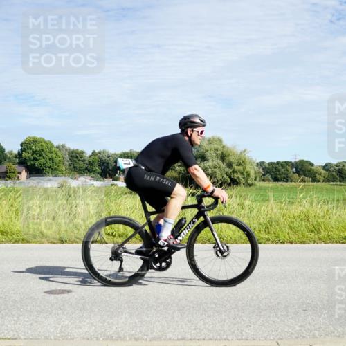 31.08.2025 - Elbe Triathlon Hamburg Michael Burmester http://msf.ph/oto/8692345 31.08.2025 10:33:21 Radfahren 826, 908, 944, 1119, 1157, 1177, 1191 meine-sportfotos.de