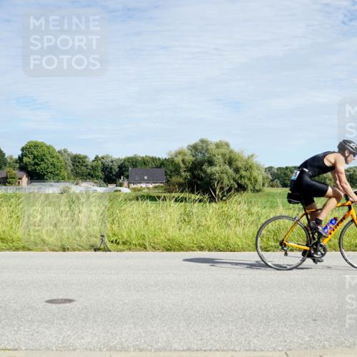 31.08.2025 - Elbe Triathlon Hamburg Michael Burmester http://msf.ph/oto/8692358 31.08.2025 10:33:31 Radfahren 826, 838, 850, 859, 1211, 1235, 1241 meine-sportfotos.de