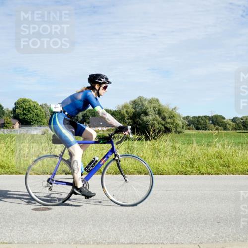 31.08.2025 - Elbe Triathlon Hamburg Michael Burmester http://msf.ph/oto/8692371 31.08.2025 10:34:03 Radfahren 874, 1225 meine-sportfotos.de