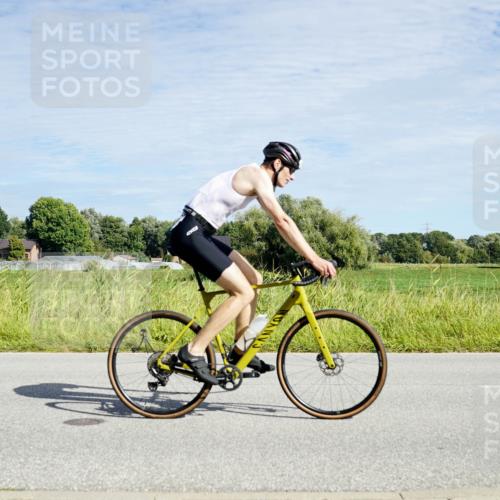 31.08.2025 - Elbe Triathlon Hamburg Michael Burmester http://msf.ph/oto/8692385 31.08.2025 10:34:36 Radfahren 947, 968, 1078, 1150, 1204, 1221 meine-sportfotos.de