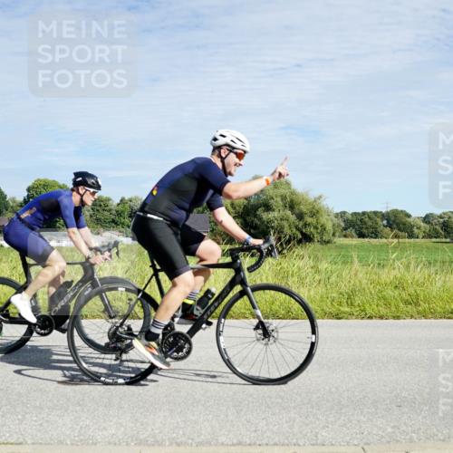 31.08.2025 - Elbe Triathlon Hamburg Michael Burmester http://msf.ph/oto/8692417 31.08.2025 10:35:43 Radfahren 803, 903, 1023, 1036, 1101, 1156, 1186, 1228 meine-sportfotos.de