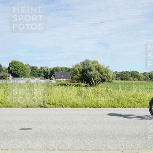 31.08.2025 - Elbe Triathlon Hamburg Michael Burmester http://msf.ph/oto/8692438 31.08.2025 10:36:08 Radfahren 781, 807, 828, 915, 1000, 1001, 1217, 1242, 1245 meine-sportfotos.de