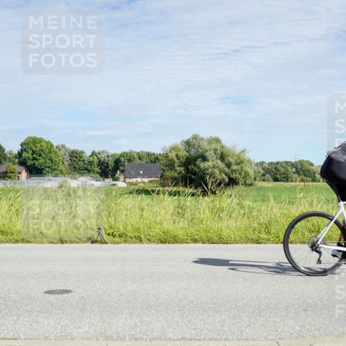 31.08.2025 - Elbe Triathlon Hamburg Michael Burmester http://msf.ph/oto/8692469 31.08.2025 10:36:52 Radfahren 892, 953, 963, 983, 998, 1056, 1067, 1124, 1135, 1178 meine-sportfotos.de