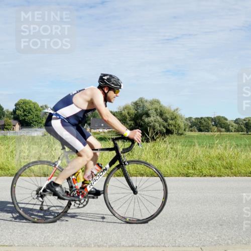 31.08.2025 - Elbe Triathlon Hamburg Michael Burmester http://msf.ph/oto/8692500 31.08.2025 10:37:53 Radfahren 749, 978, 1049, 1166 meine-sportfotos.de