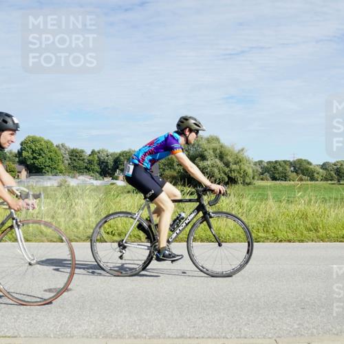 31.08.2025 - Elbe Triathlon Hamburg Michael Burmester http://msf.ph/oto/8692504 31.08.2025 10:38:00 Radfahren 950, 1051, 1070, 1088, 1166, 1315 meine-sportfotos.de