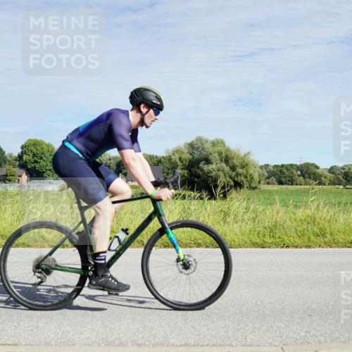 31.08.2025 - Elbe Triathlon Hamburg Michael Burmester http://msf.ph/oto/8692533 31.08.2025 10:38:31 Radfahren 783, 790, 795, 899, 971, 1077, 1109 meine-sportfotos.de