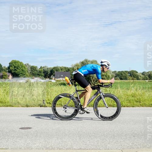 31.08.2025 - Elbe Triathlon Hamburg Michael Burmester http://msf.ph/oto/8692564 31.08.2025 10:39:30 Radfahren 836, 945, 1037, 1107, 1258, 1265 meine-sportfotos.de