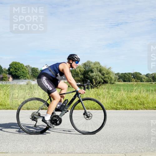 31.08.2025 - Elbe Triathlon Hamburg Michael Burmester http://msf.ph/oto/8692596 31.08.2025 10:40:31 Radfahren 861 meine-sportfotos.de