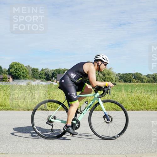 31.08.2025 - Elbe Triathlon Hamburg Michael Burmester http://msf.ph/oto/8692611 31.08.2025 10:41:05 Radfahren 564, 1255 meine-sportfotos.de