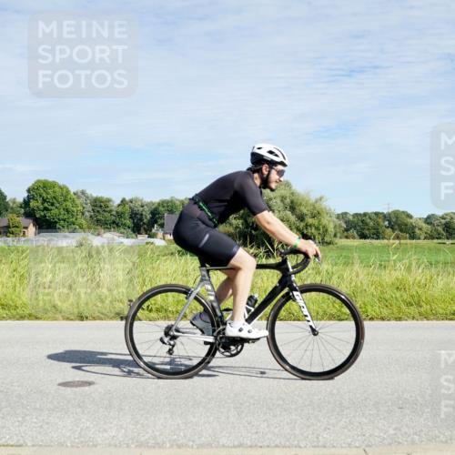 31.08.2025 - Elbe Triathlon Hamburg Michael Burmester http://msf.ph/oto/8692613 31.08.2025 10:41:18 Radfahren 914, 970, 1029, 1054, 1273, 1301 meine-sportfotos.de