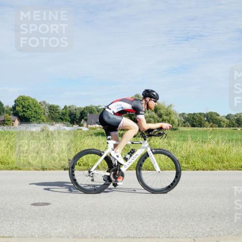 31.08.2025 - Elbe Triathlon Hamburg Michael Burmester http://msf.ph/oto/8692623 31.08.2025 10:41:30 Radfahren 926, 955, 1035, 1062, 1096, 1148 meine-sportfotos.de