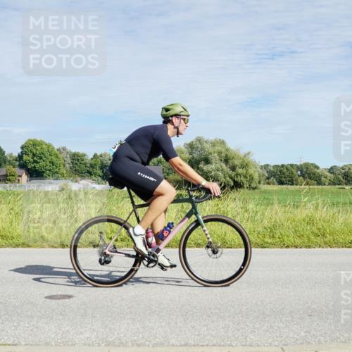 31.08.2025 - Elbe Triathlon Hamburg Michael Burmester http://msf.ph/oto/8692626 31.08.2025 10:41:33 Radfahren 926, 955, 1035, 1062, 1096, 1148, 1279 meine-sportfotos.de