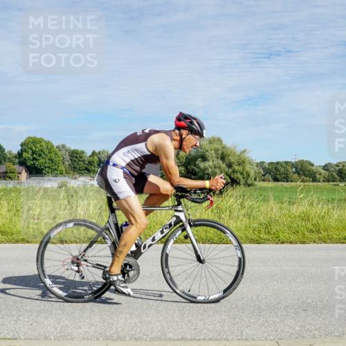 31.08.2025 - Elbe Triathlon Hamburg Michael Burmester http://msf.ph/oto/8692633 31.08.2025 10:41:45 Radfahren 594, 772, 847, 1099, 1161 meine-sportfotos.de
