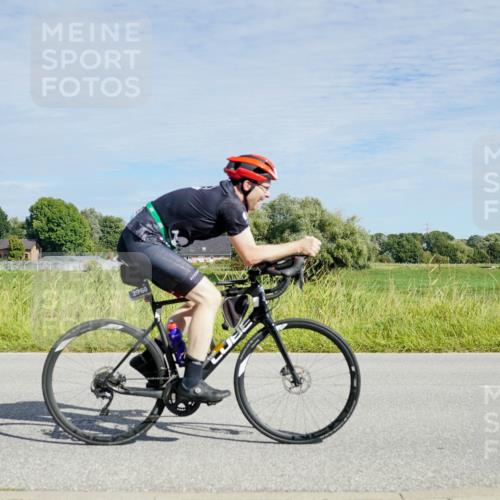 31.08.2025 - Elbe Triathlon Hamburg Michael Burmester http://msf.ph/oto/8692648 31.08.2025 10:42:17 Radfahren 992, 993, 1082, 1250, 1297 meine-sportfotos.de