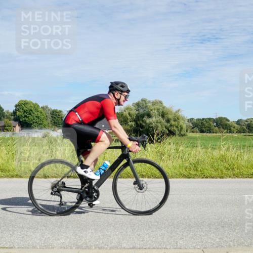 31.08.2025 - Elbe Triathlon Hamburg Michael Burmester http://msf.ph/oto/8692670 31.08.2025 10:42:53 Radfahren 934, 1098, 1266, 1281, 1329 meine-sportfotos.de