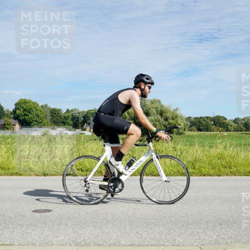 31.08.2025 - Elbe Triathlon Hamburg Michael Burmester http://msf.ph/oto/8692674 31.08.2025 10:42:57 Radfahren 934, 991, 1098, 1219, 1266, 1281, 1305, 1329 meine-sportfotos.de