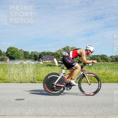 31.08.2025 - Elbe Triathlon Hamburg Michael Burmester http://msf.ph/oto/8692687 31.08.2025 10:43:17 Radfahren 958, 1020, 1108, 1180, 1196, 1302, 1310 meine-sportfotos.de