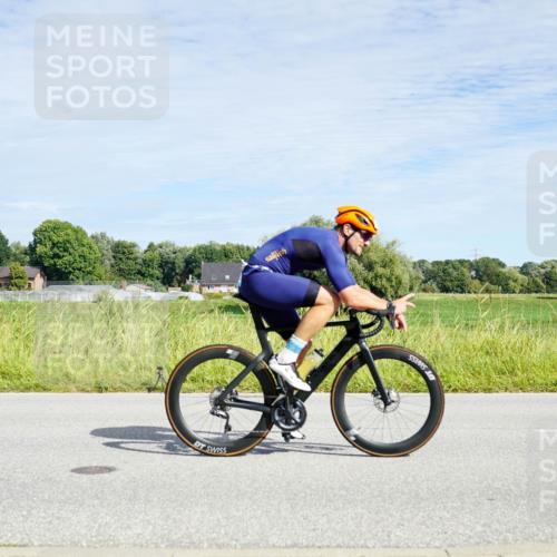 31.08.2025 - Elbe Triathlon Hamburg Michael Burmester http://msf.ph/oto/8692710 31.08.2025 10:44:06 Radfahren 1183, 1206, 1251, 1326, 1445 meine-sportfotos.de