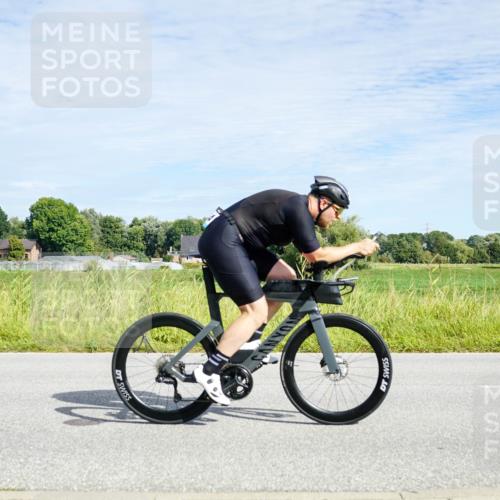 31.08.2025 - Elbe Triathlon Hamburg Michael Burmester http://msf.ph/oto/8692727 31.08.2025 10:44:49 Radfahren 1164, 1252, 1292 meine-sportfotos.de