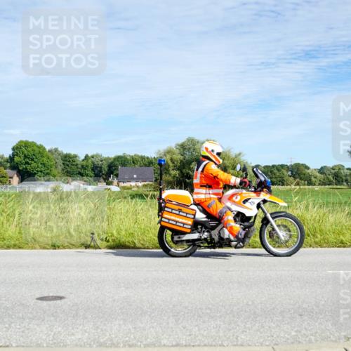 31.08.2025 - Elbe Triathlon Hamburg Michael Burmester http://msf.ph/oto/8692753 31.08.2025 10:45:55 Radfahren 1102, 1132 meine-sportfotos.de