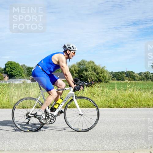 31.08.2025 - Elbe Triathlon Hamburg Michael Burmester http://msf.ph/oto/8692756 31.08.2025 10:46:08 Radfahren 1259, 1314, 1317 meine-sportfotos.de