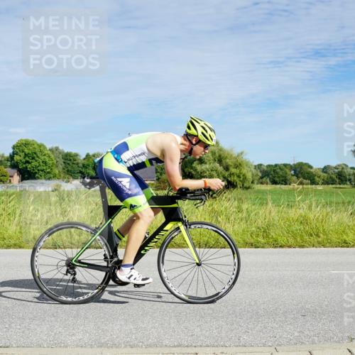 31.08.2025 - Elbe Triathlon Hamburg Michael Burmester http://msf.ph/oto/8692777 31.08.2025 10:46:50 Radfahren 1208, 1246, 1268 meine-sportfotos.de