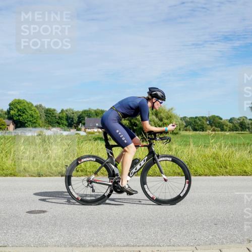 31.08.2025 - Elbe Triathlon Hamburg Michael Burmester http://msf.ph/oto/8692780 31.08.2025 10:46:58 Radfahren 789, 799, 941, 956, 1127, 1187, 1208, 1332, 1352 meine-sportfotos.de