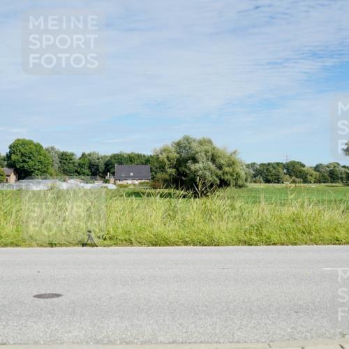 31.08.2025 - Elbe Triathlon Hamburg Michael Burmester http://msf.ph/oto/8692796 31.08.2025 10:47:42 Radfahren 1011, 1155, 1174 meine-sportfotos.de
