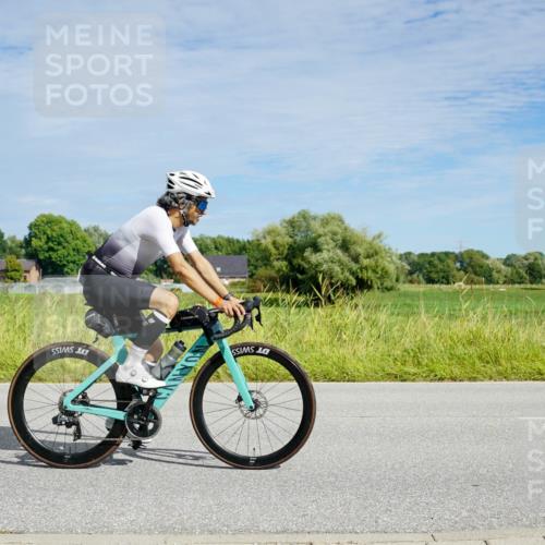 31.08.2025 - Elbe Triathlon Hamburg Michael Burmester http://msf.ph/oto/8692832 31.08.2025 10:49:09 Radfahren 1104, 1112, 1147, 1177, 1290 meine-sportfotos.de