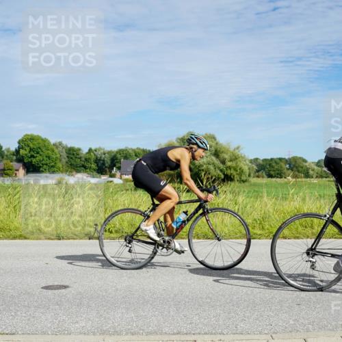 31.08.2025 - Elbe Triathlon Hamburg Michael Burmester http://msf.ph/oto/8692837 31.08.2025 10:49:17 Radfahren 1104, 1190, 1308, 1424, 1496 meine-sportfotos.de