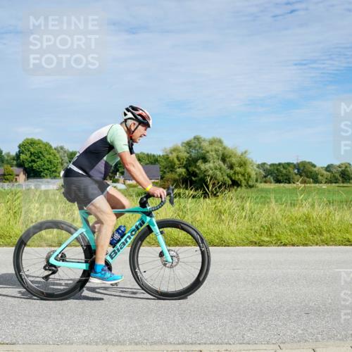 31.08.2025 - Elbe Triathlon Hamburg Michael Burmester http://msf.ph/oto/8692856 31.08.2025 10:50:15 Radfahren 1126, 1134, 1343, 1480 meine-sportfotos.de