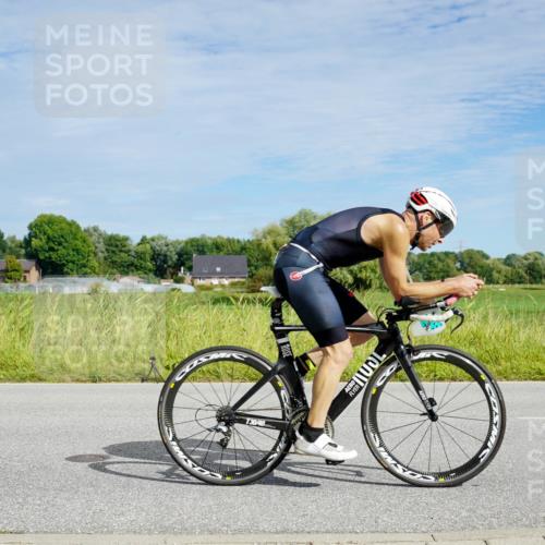 31.08.2025 - Elbe Triathlon Hamburg Michael Burmester http://msf.ph/oto/8692870 31.08.2025 10:50:48 Radfahren 794, 1176, 1244, 1287, 1324 meine-sportfotos.de