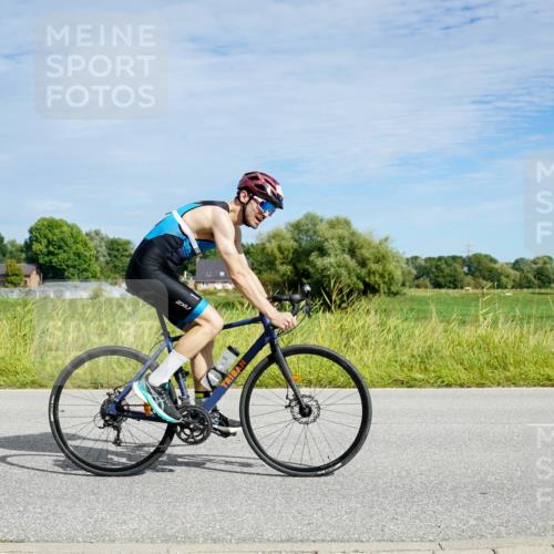 31.08.2025 - Elbe Triathlon Hamburg Michael Burmester http://msf.ph/oto/8692880 31.08.2025 10:51:09 Radfahren 1150, 1156, 1418, 1446 meine-sportfotos.de