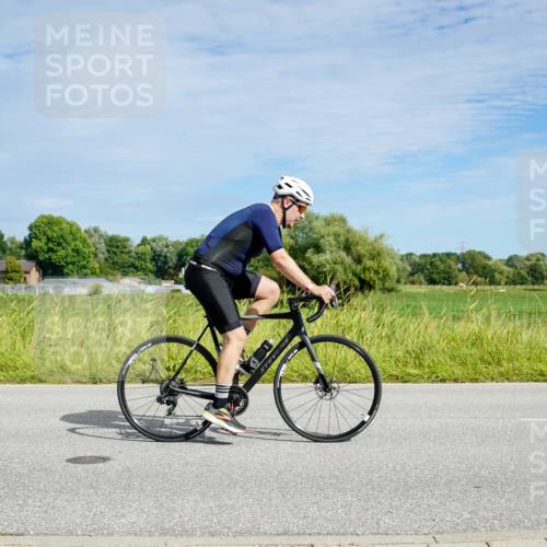 31.08.2025 - Elbe Triathlon Hamburg Michael Burmester http://msf.ph/oto/8692882 31.08.2025 10:51:10 Radfahren 1150, 1156, 1222, 1418, 1446 meine-sportfotos.de