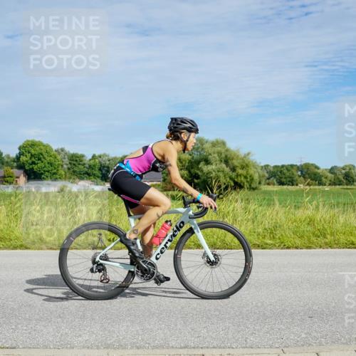 31.08.2025 - Elbe Triathlon Hamburg Michael Burmester http://msf.ph/oto/8692895 31.08.2025 10:51:29 Radfahren 874, 1199, 1229, 1419 meine-sportfotos.de
