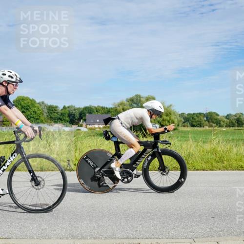31.08.2025 - Elbe Triathlon Hamburg Michael Burmester http://msf.ph/oto/8692911 31.08.2025 10:52:00 Radfahren 1135, 1186, 1376, 1479, 1483, 1492 meine-sportfotos.de