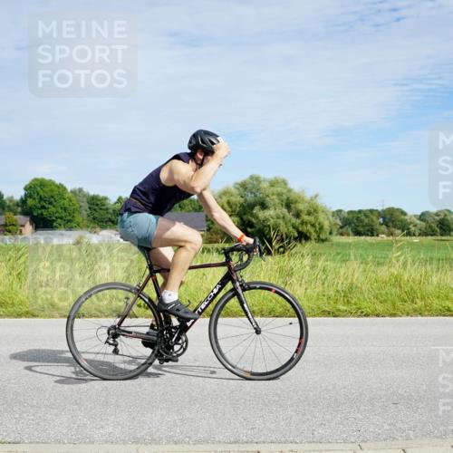31.08.2025 - Elbe Triathlon Hamburg Michael Burmester http://msf.ph/oto/8692920 31.08.2025 10:52:11 Radfahren 1159, 1237, 1434 meine-sportfotos.de