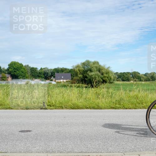 31.08.2025 - Elbe Triathlon Hamburg Michael Burmester http://msf.ph/oto/8692940 31.08.2025 10:53:04 Radfahren 1192, 1309 meine-sportfotos.de
