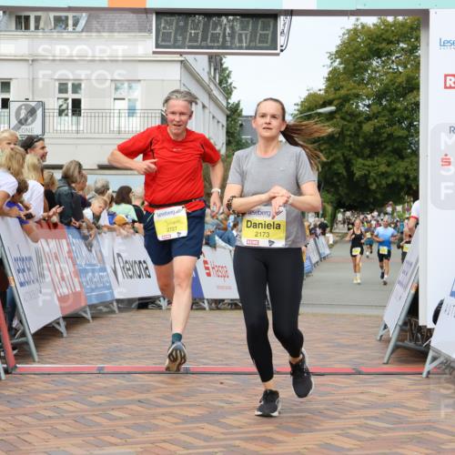 31.08.2025 - 21. Blankeneser Heldenlauf Strokosch-Dieckow http://msf.ph/oto/8692959 31.08.2025 10:28:33 Ziel 2249, 2173, 2727, 2351 meine-sportfotos.de