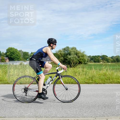 31.08.2025 - Elbe Triathlon Hamburg Michael Burmester http://msf.ph/oto/8692973 31.08.2025 10:54:23 Radfahren 1178, 1388, 1425, 1436 meine-sportfotos.de