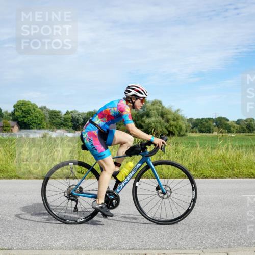 31.08.2025 - Elbe Triathlon Hamburg Michael Burmester http://msf.ph/oto/8692975 31.08.2025 10:54:29 Radfahren 988, 1285, 1436, 1442 meine-sportfotos.de