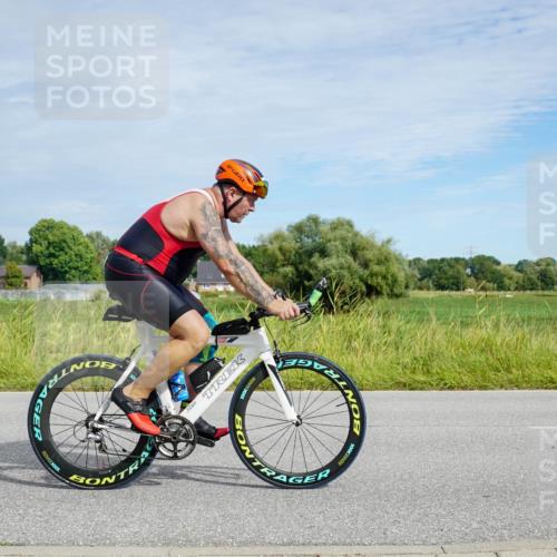 31.08.2025 - Elbe Triathlon Hamburg Michael Burmester http://msf.ph/oto/8692977 31.08.2025 10:54:31 Radfahren 988, 1285, 1433, 1436, 1442 meine-sportfotos.de