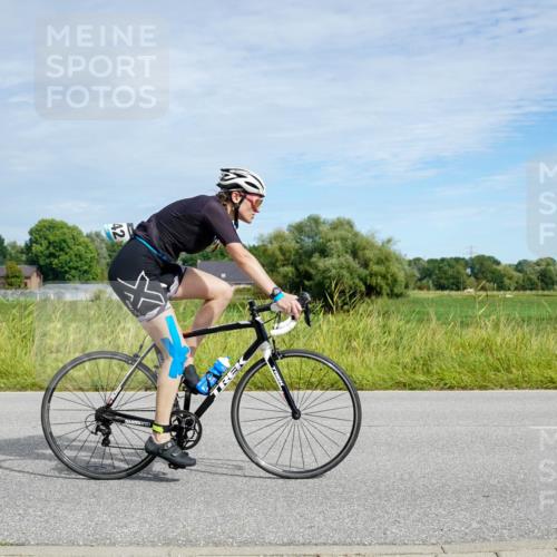 31.08.2025 - Elbe Triathlon Hamburg Michael Burmester http://msf.ph/oto/8692979 31.08.2025 10:54:33 Radfahren 988, 1285, 1433, 1436, 1442 meine-sportfotos.de