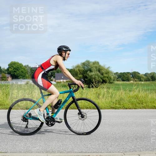 31.08.2025 - Elbe Triathlon Hamburg Michael Burmester http://msf.ph/oto/8692984 31.08.2025 10:54:44 Radfahren 1255, 1370, 1398, 1498 meine-sportfotos.de