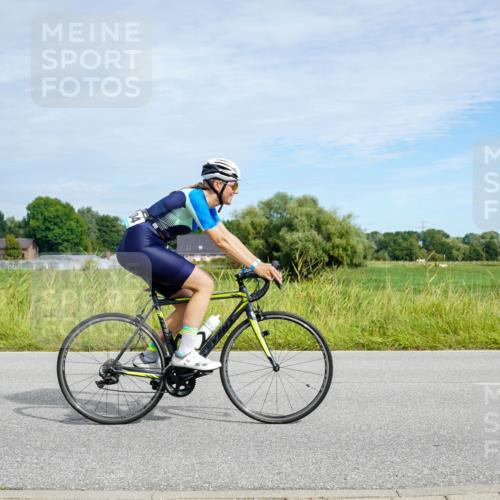 31.08.2025 - Elbe Triathlon Hamburg Michael Burmester http://msf.ph/oto/8693010 31.08.2025 10:55:42 Radfahren 1122, 1404, 1462 meine-sportfotos.de